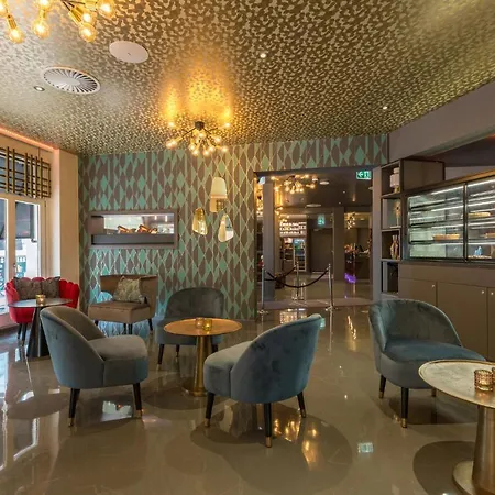 Hotel Leonardo Boutique Museumhotel 4*