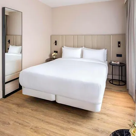 Nh Leidseplein Hotel