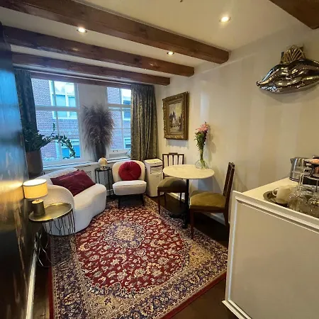 The Enlightened House Luxury Hotel