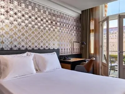 Hard Rock American 4*
