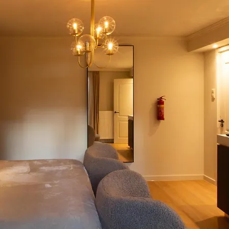 Midtown Bed & Breakfast *