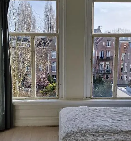 Bed & Breakfast Frank's And Chong's Excellent Location Amsterdam