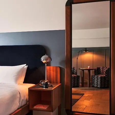 The Hoxton, Lloyd Hotel Amsterdam