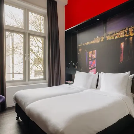 Hotel The Manor 4*