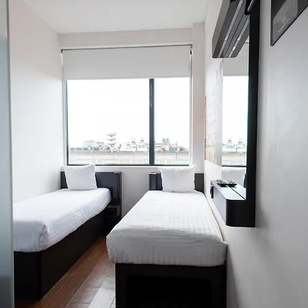 Easyhotel City Centre South