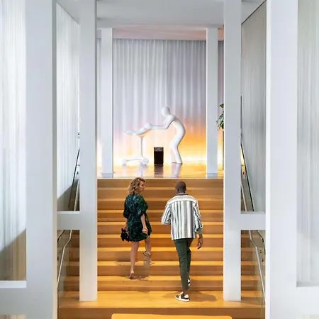 Art'otel Amsterdam, Powered By Radisson Hotel Amsterdam