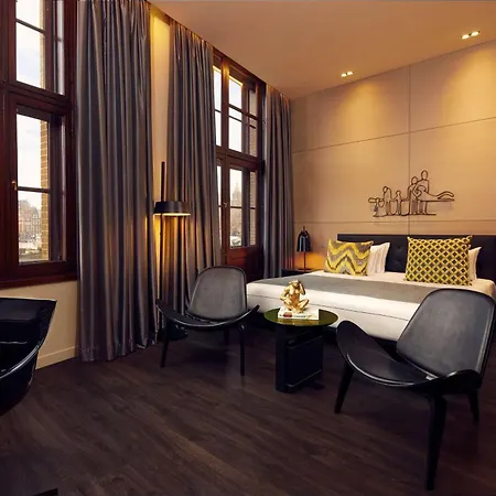 Art'otel Amsterdam, Powered By Radisson Hotel 4*