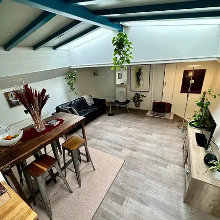 Houseboat In Homestay