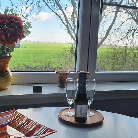فندق مبيت وإفطار Farmer , Bed, Bike And Breakfast In