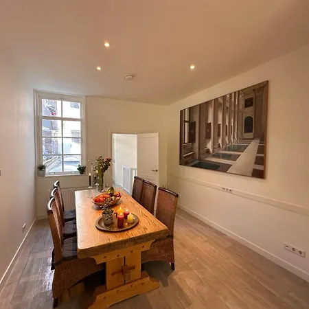 Apartment Tulip House Luxury - Location - Rijksmuseum - Leidseplein 120 M2 Private With Kitchen Amsterdam