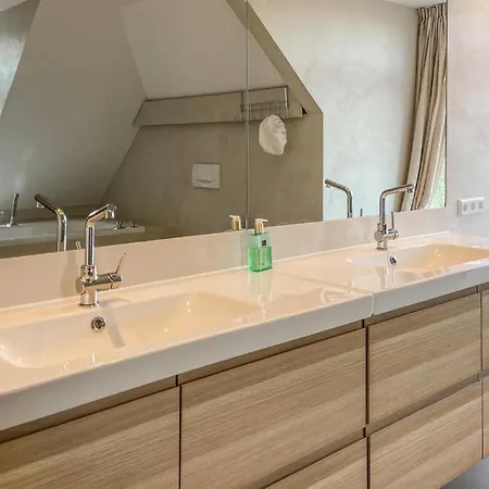 Cozy In Aan Zee With Kitchen Holiday home Noordwijk