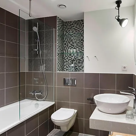 By Marriott Houthavens 4* Amsterdam
