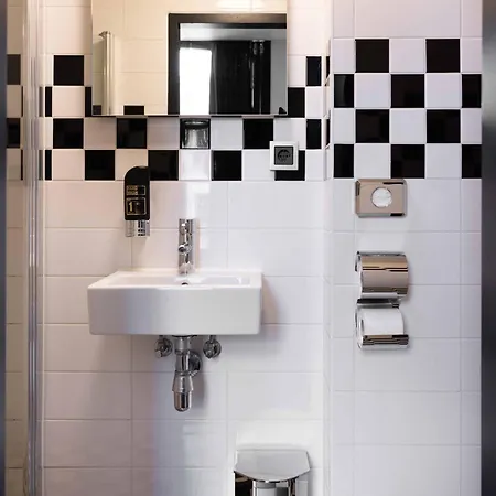 Backstage Hotel Amsterdam