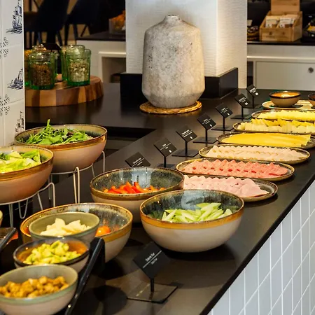 Hotel Nh Leidseplein 4*