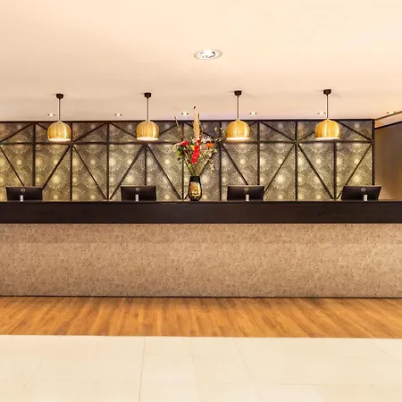 Nh Leidseplein Hotel 4*