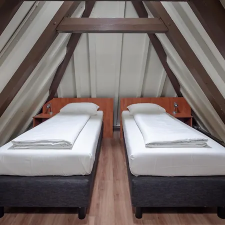 Hotel A-train 3*