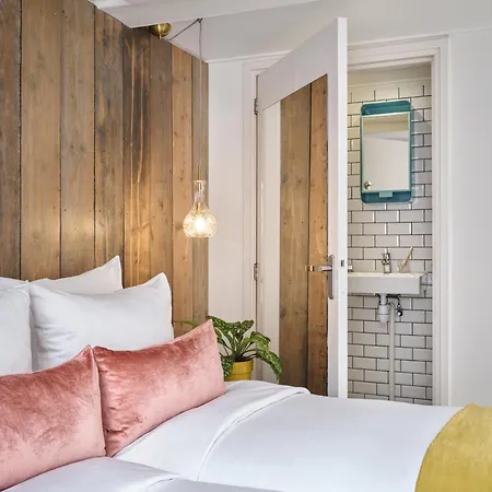 Hotel Max Brown Canal District, Part Of Sircle Collection 3*