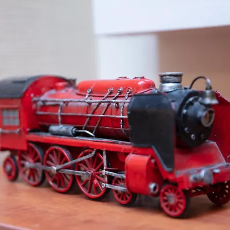 Hotel A-train 3*