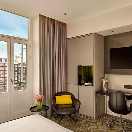 Park Plaza Victoria 4*