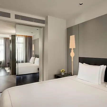 Park Plaza Victoria 4*