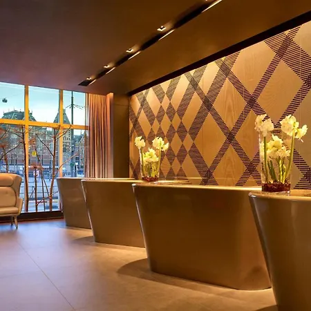 Park Plaza Victoria Hotel 4*