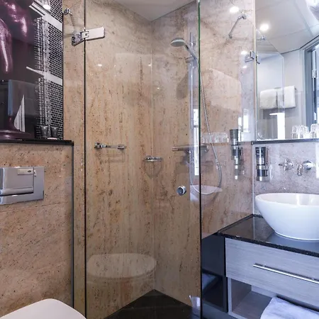 Leonardo Boutique Museumhotel Hotel 4*