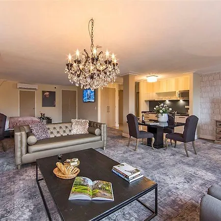 Luxury Hotel