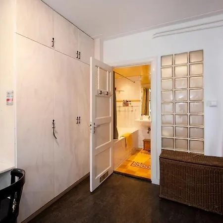 Sandra Apartment Amsterdam