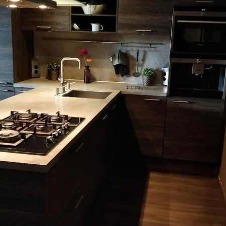 500-mb Hi-tech Silent Work-home Amsterdam