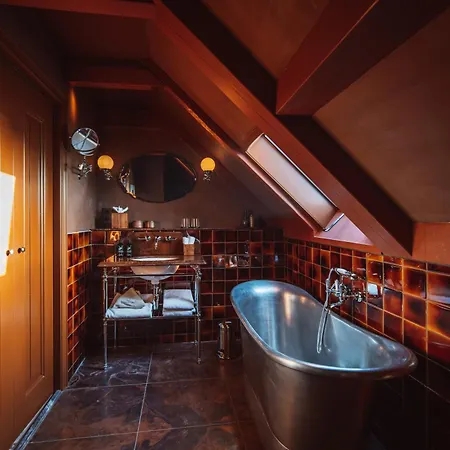 De Durgerdam, 5*