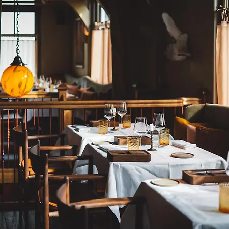 De Durgerdam, Hotel 5*
