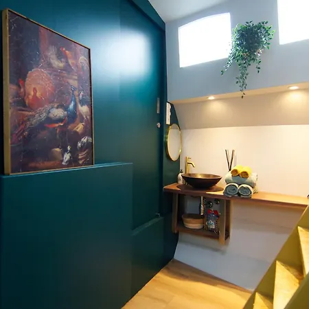 Pensionat Najade Eco Houseboat *