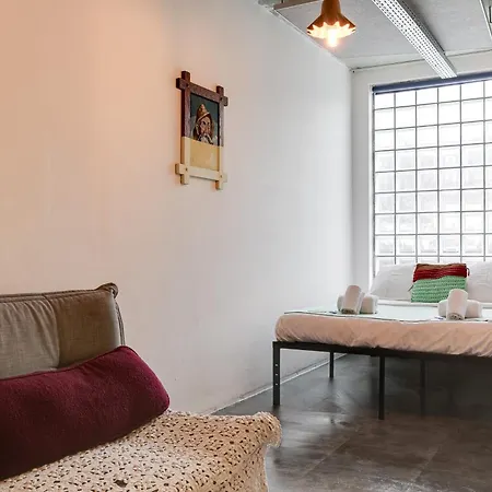 Hostel Clinkmama *