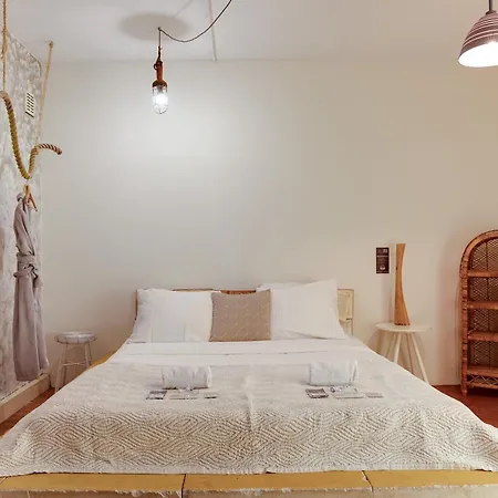 Clinkmama Hostel Amsterdam