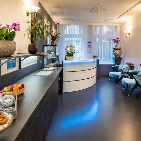 Jupiter Hotel 3*