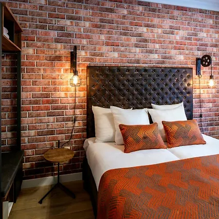 Jupiter Hotel Amsterdam
