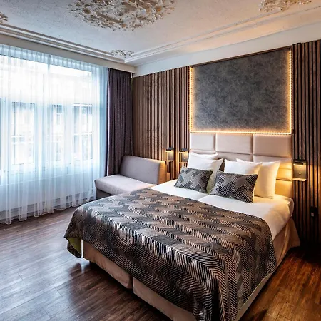 Jupiter Amsterdam