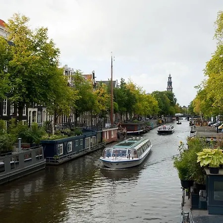 Canal Bed and breakfast 3*