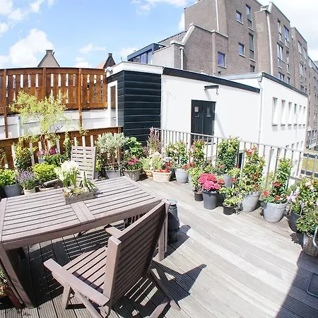 On The Roof Bed & Breakfast