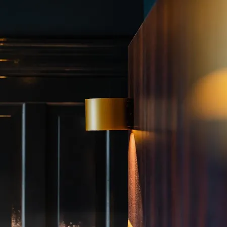 Hotel De Jonker Urban & 4*