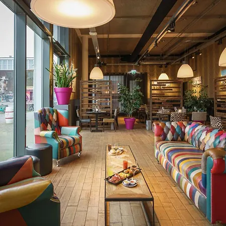 Hotel Doubletree By Hilton - Ndsm Wharf 4*