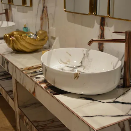 The If Boutique 3*