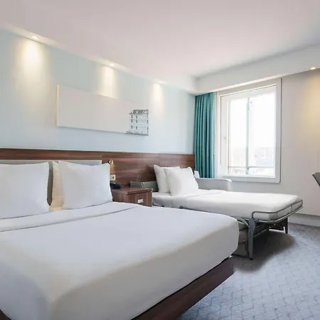 Hampton By Hilton Centre East