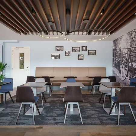 Hampton By Hilton Centre East Hotel Amsterdam