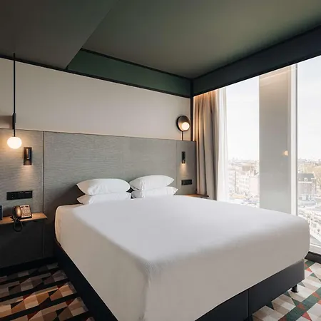 Doubletree By Hilton Centraal Station Hotel Amsterdam