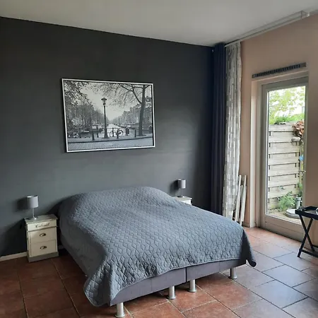 Quarenta Bed & Breakfast Amsterdam