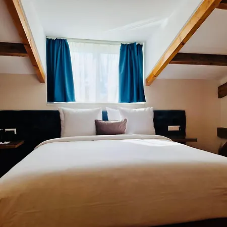 Chasse Residency 4*