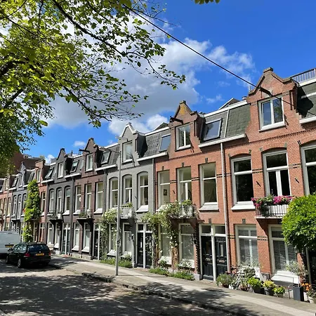 Bed & Breakfast Canal View *