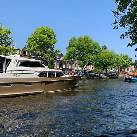 Bed & Breakfast Canal View