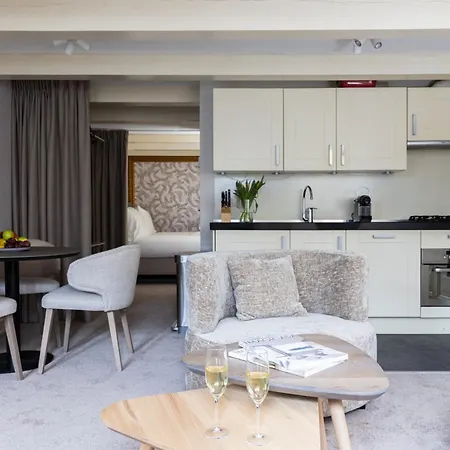 Canal Apartment Amsterdam